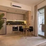 Modern - In Center, By Zantewize *