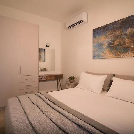 Apartamento Modern Apartments, In Kalamaki Centre Kalamákion